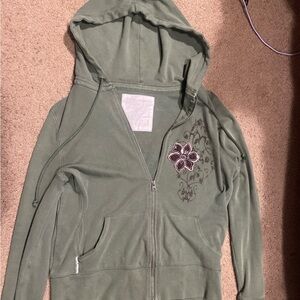 Brand: Maurices
Size L